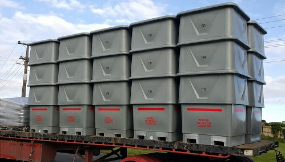 1340 Lt Roto Bins on Trailer